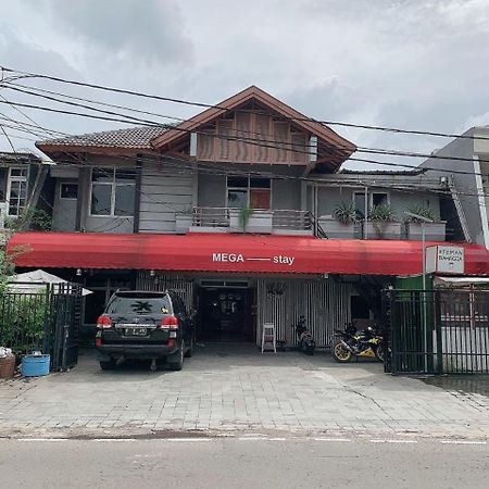 Mega Stay Near Mall Kelapa Gading Jakarta Eksteriør billede